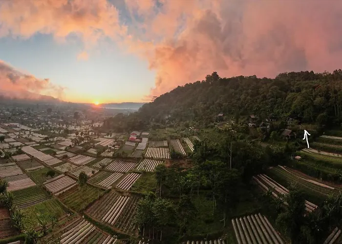 Jado 3 - And Mountain View Villa *